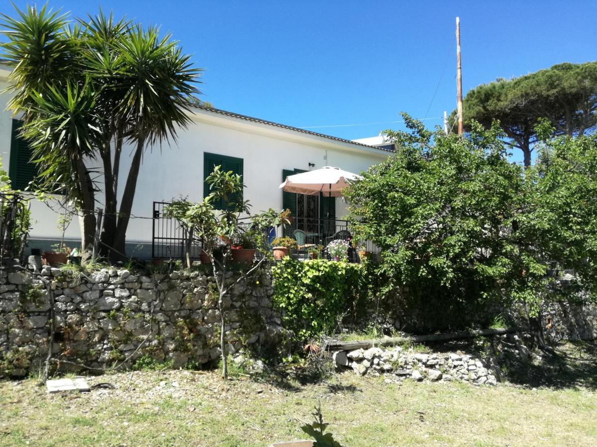 Villa Ninetta-Isabella Gaeta Exterior photo